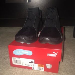 Size 4 Puma Rebel Mid Sneakers .